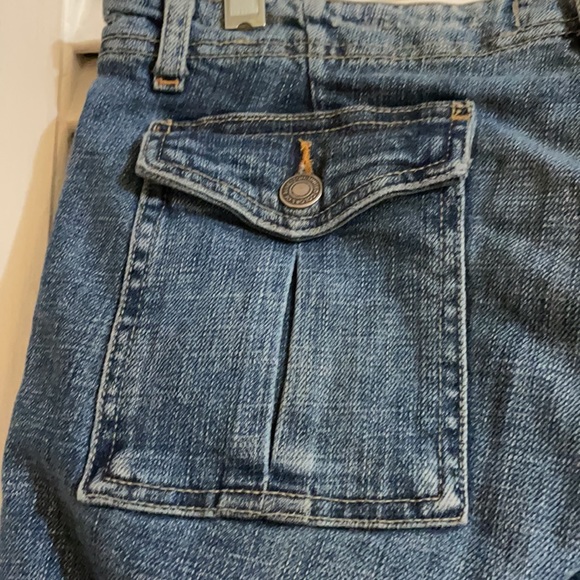 Very sexy stretchy jeans from French company United Colors of Benetton - Picture 5 of 9